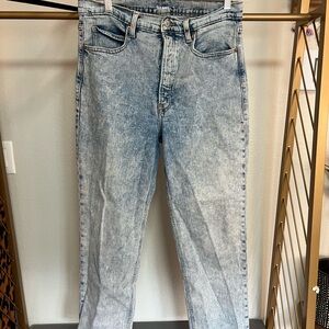 Old Navy Acid Extra High Rise Sky-hi straight secret slim pocket jeans